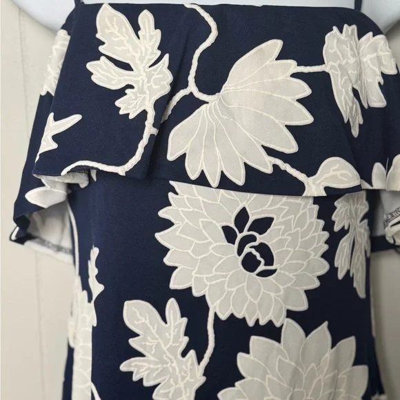 NWT Guess Navy Blue/White Flowers Spaghetti Strap Draped Bodice Dress Size 10 - Picture 6 of 10